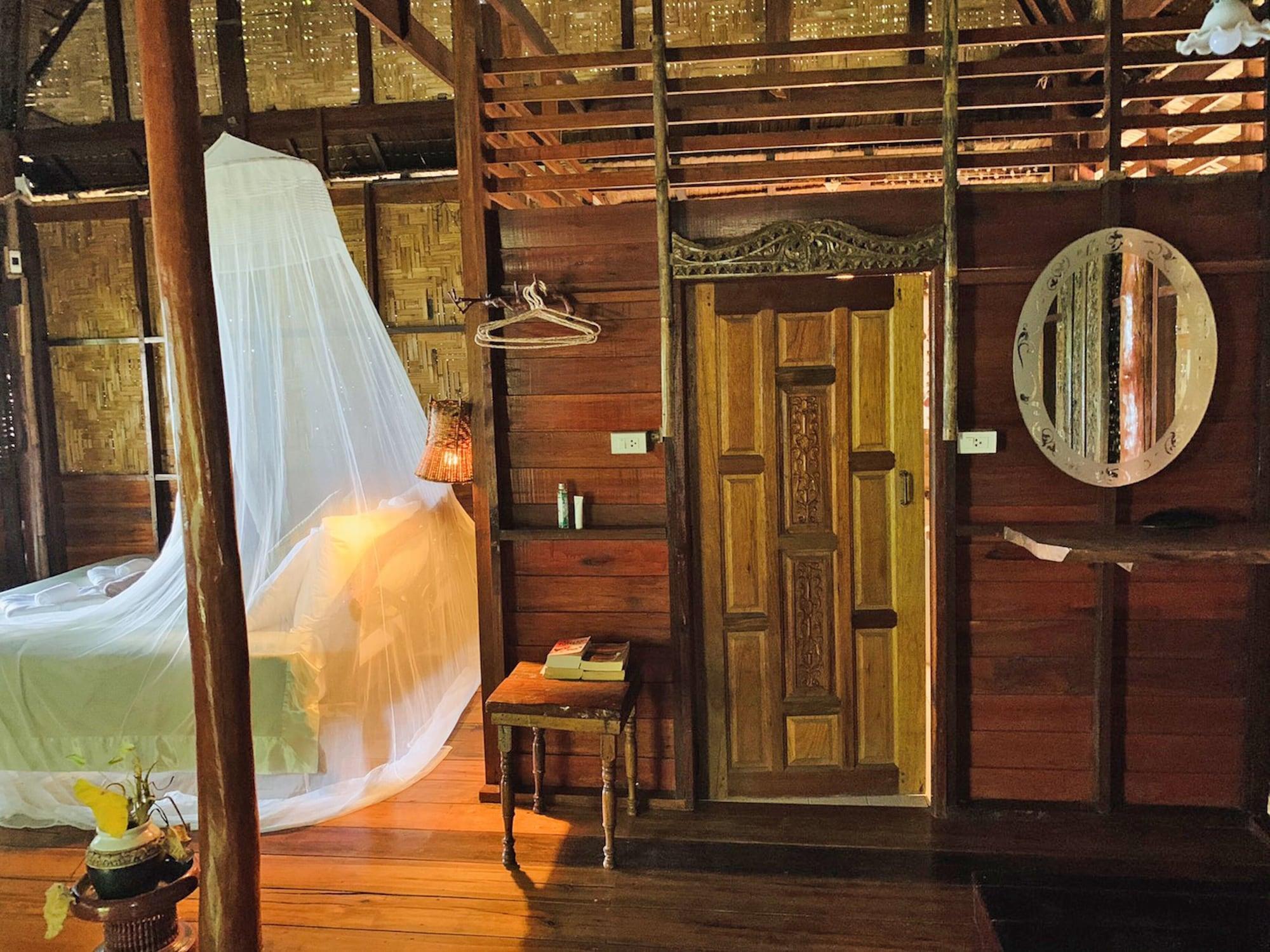 Banyan Bay Villas Koh Jum Exterior photo