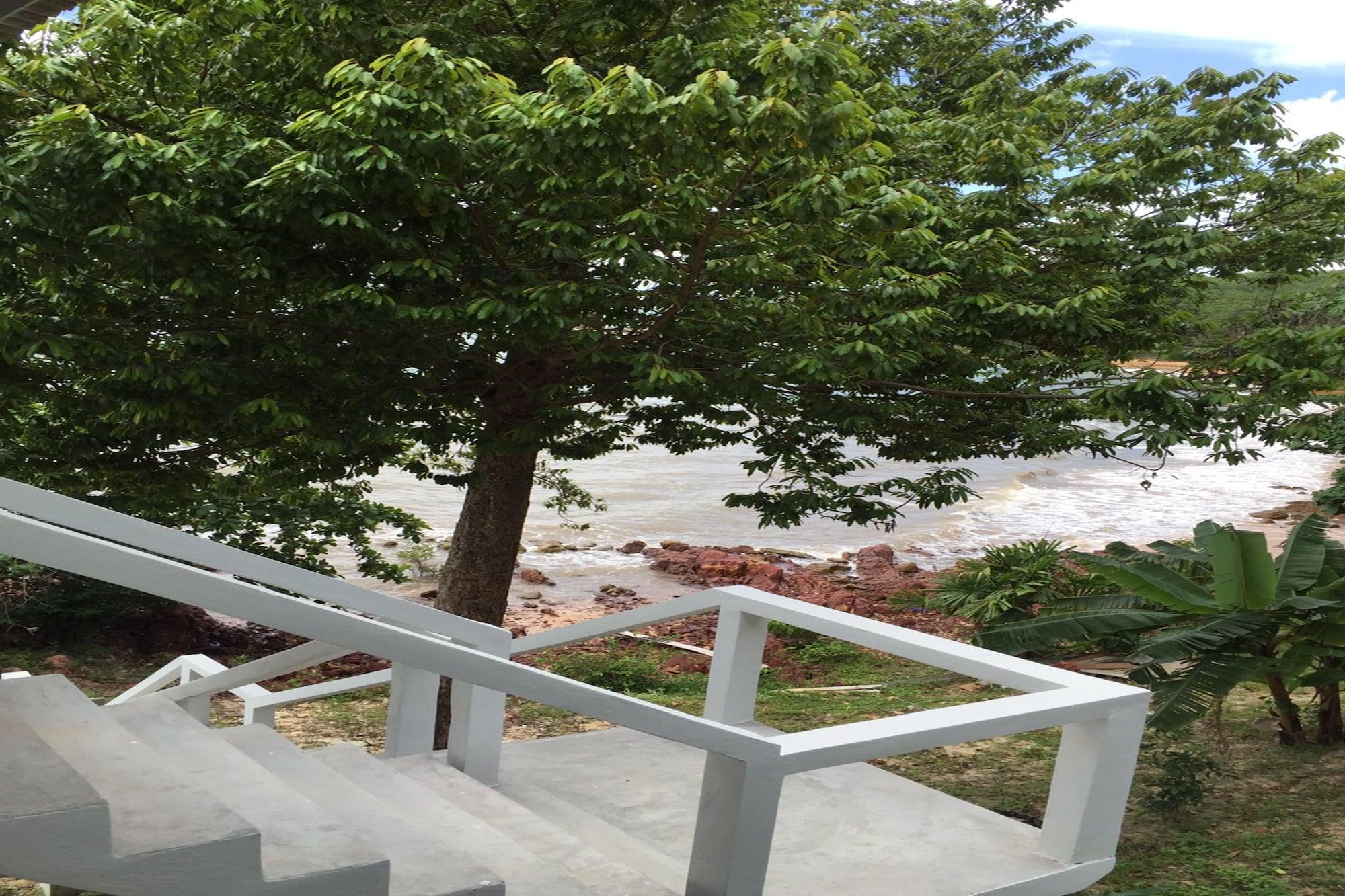 Banyan Bay Villas Koh Jum Exterior photo