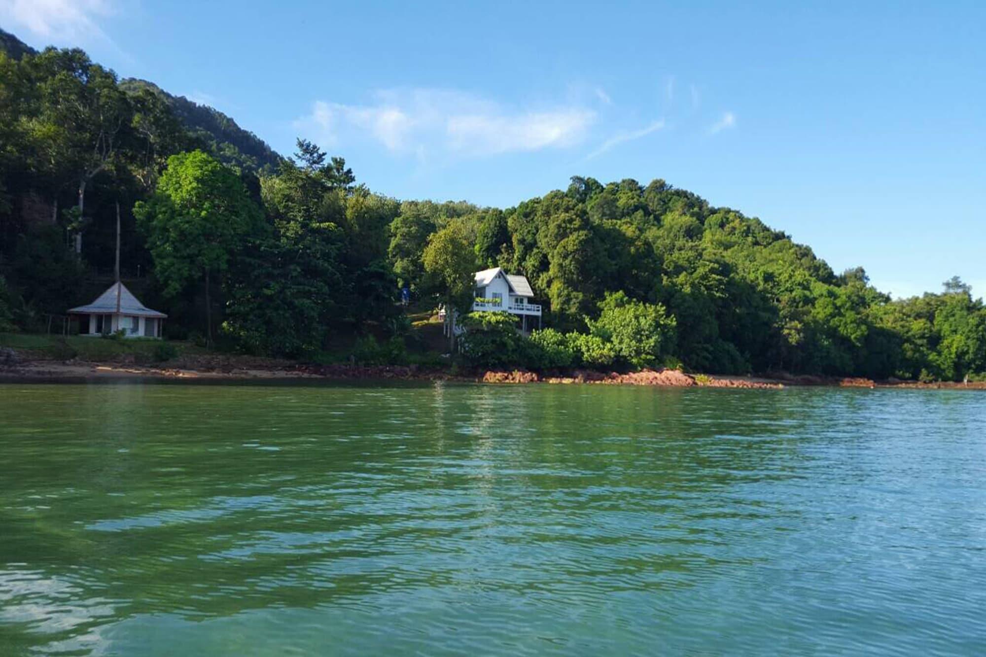 Banyan Bay Villas Koh Jum Exterior photo