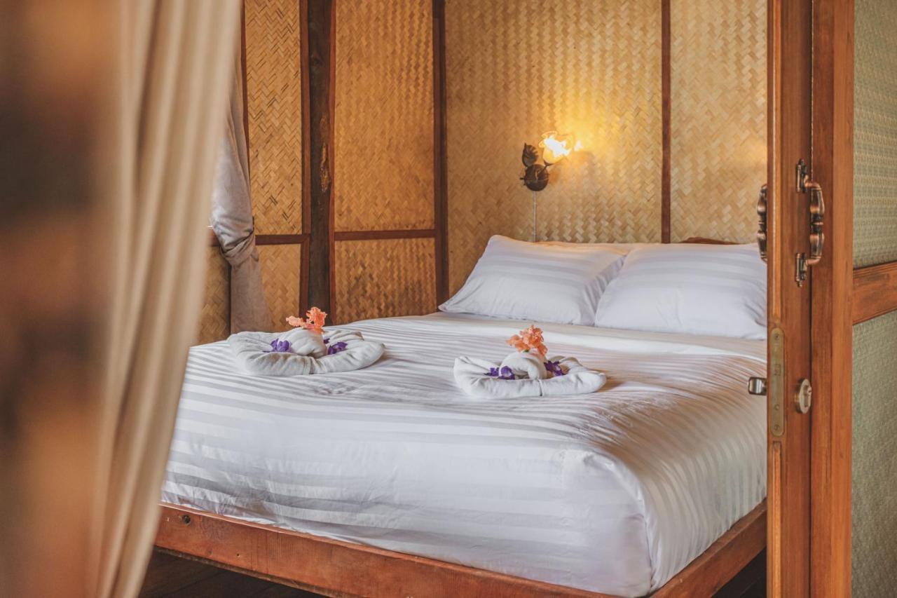 Banyan Bay Villas Koh Jum Exterior photo