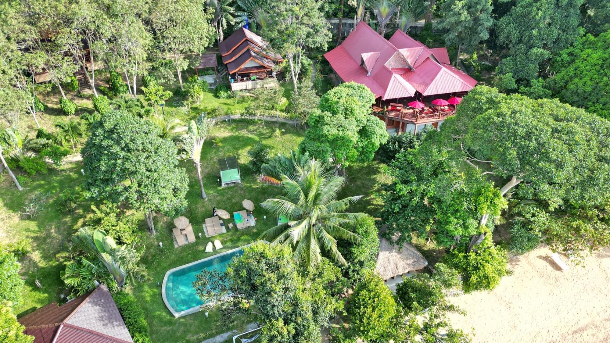 Banyan Bay Villas Koh Jum Exterior photo